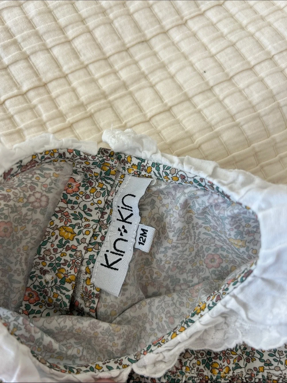 Baby romper size 12m -fits smaller